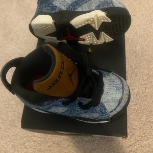 Duplicate Listing. Unable to Delete. No longer available.